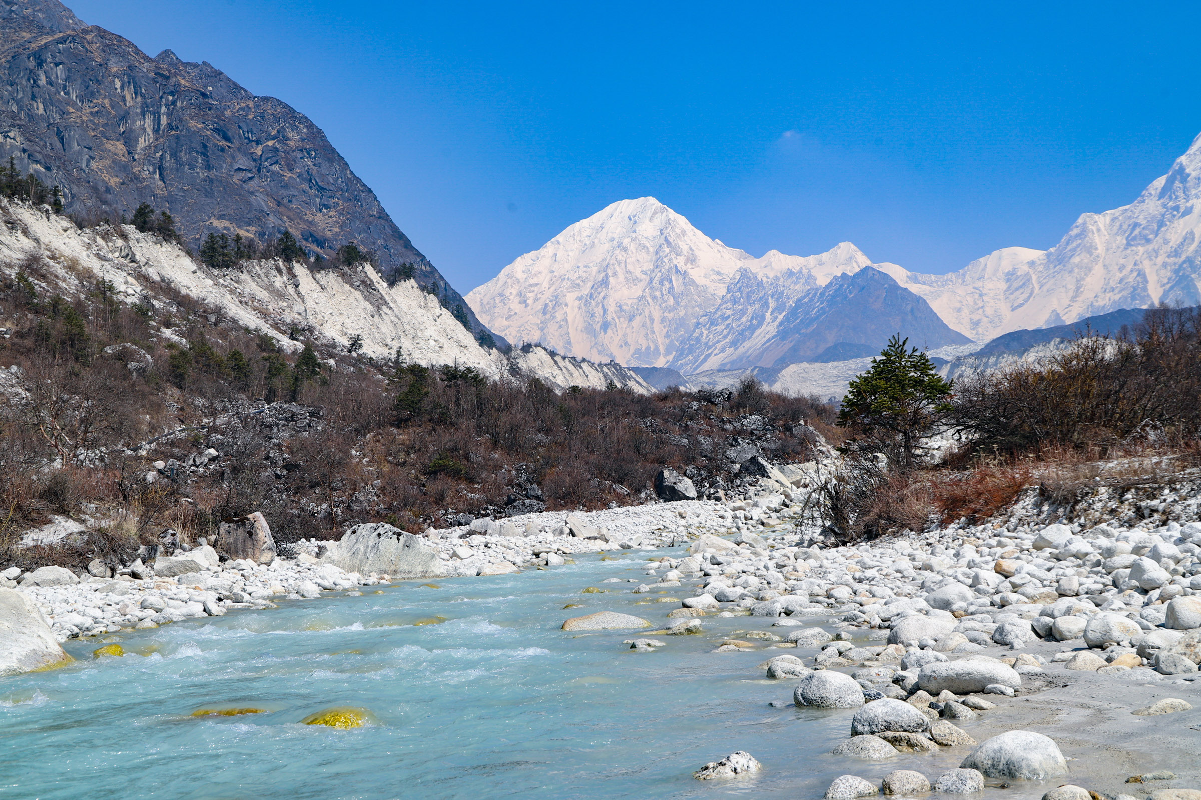 Beyond Everest: Why Secret Trails are Taking Over Nepal Trekking