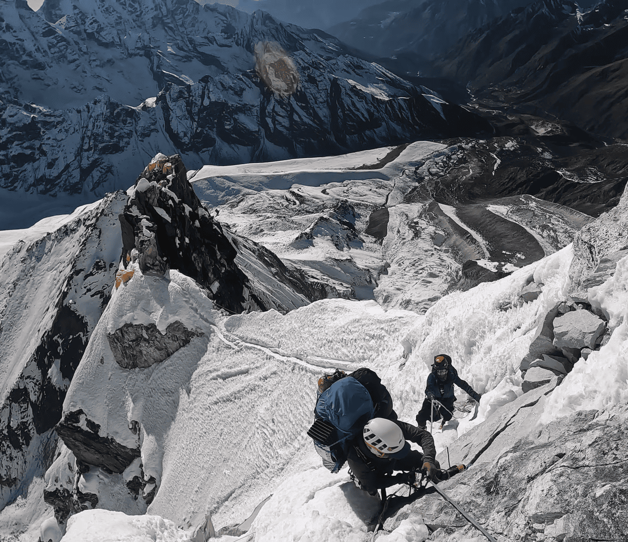 How to Prepare for High Altitude Mountaineering Expedition