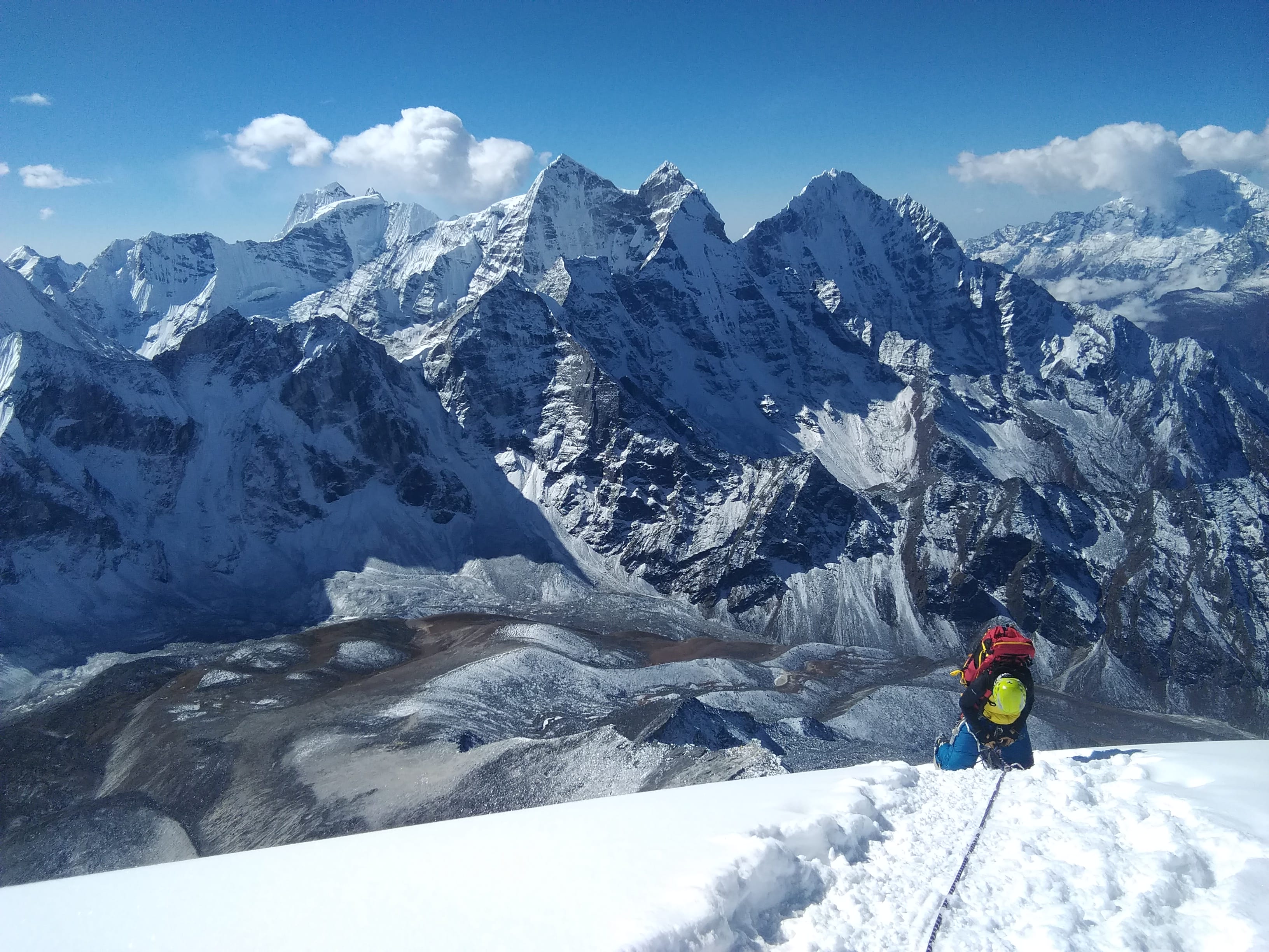 Discover Nepal’s Himalayas with Expert Guides