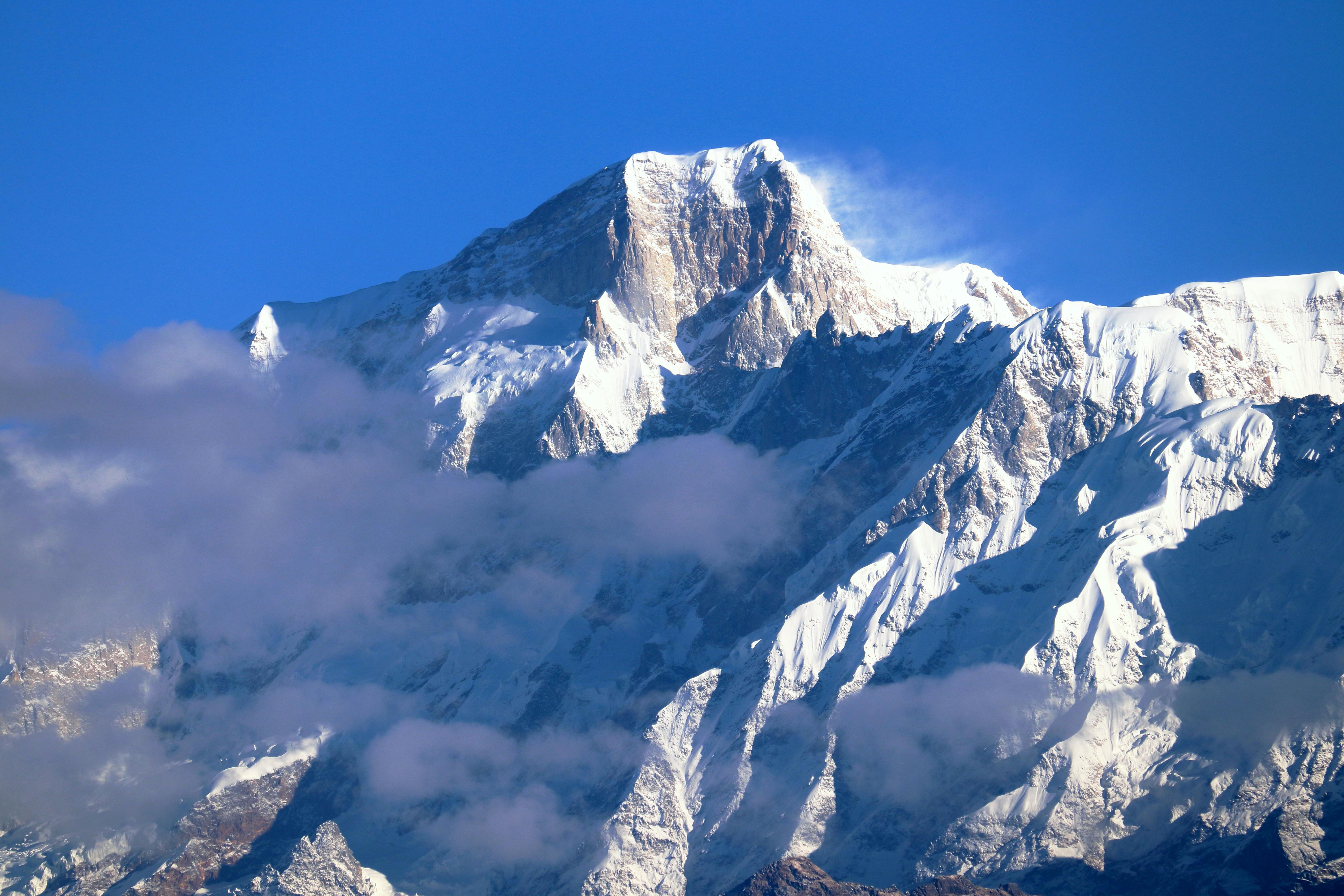 Pisang Peak Climbing